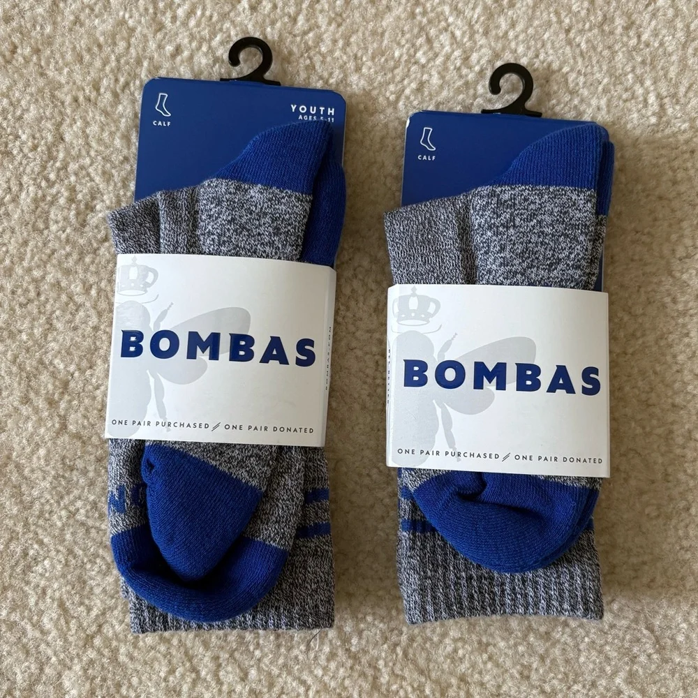 NWT 2 Pairs of Bombas Youth Originals Calf Socks.